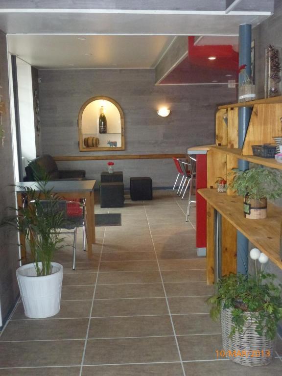 Le Sombernon Dijon Exterior foto